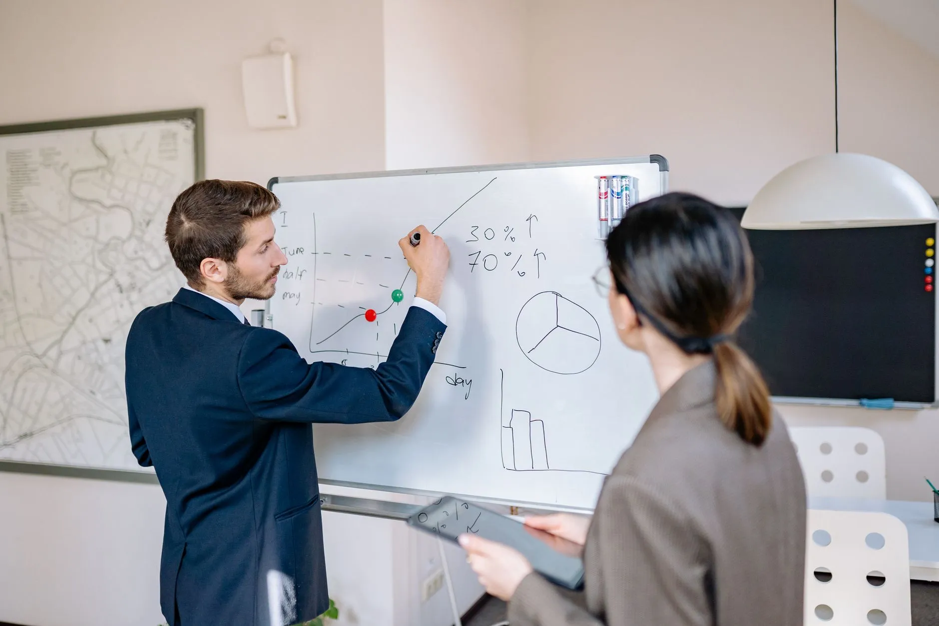 2025年安徽中小企业销售管理软件选型指南与实施要点